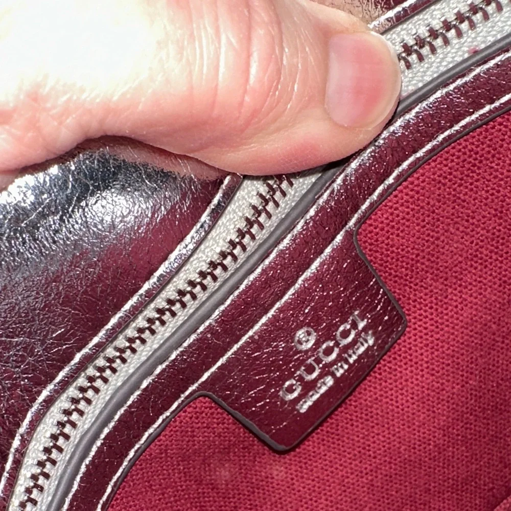 Gucci Silver GG Marmont Matelassé Shoulder Bag - Picture 4 of 7